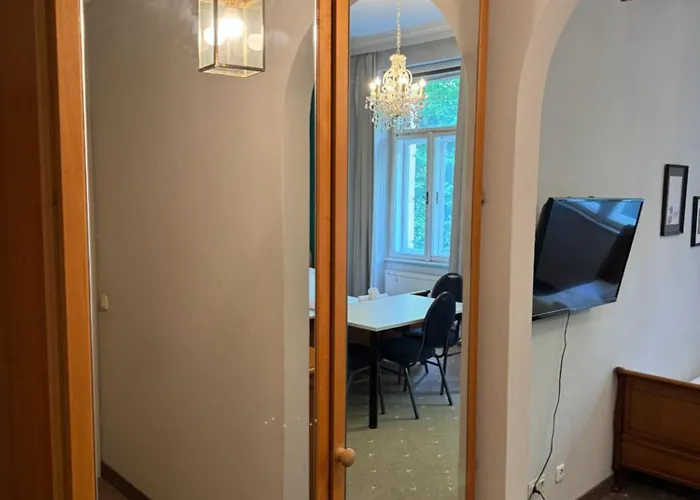 Im Ehemaligen Grand De L Europe * باد جاستاين